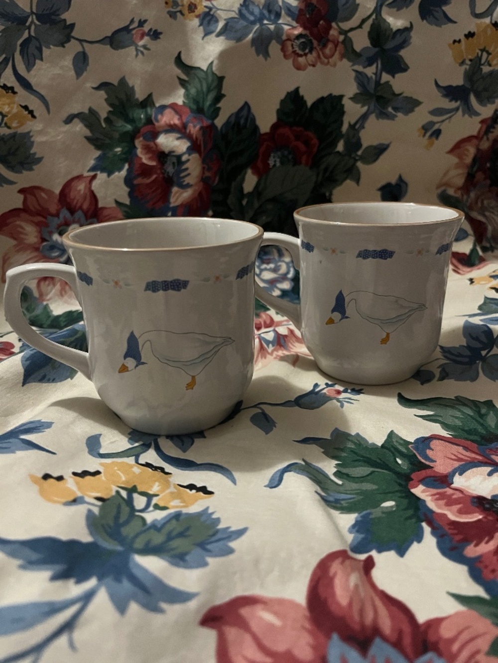 TWO Vintage Coffee Mugs with Goose design